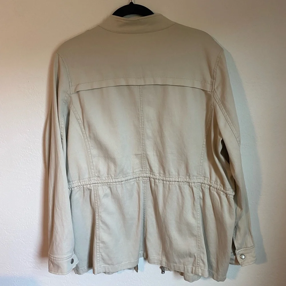 Women’s Express Jacket - Picture 5 of 7